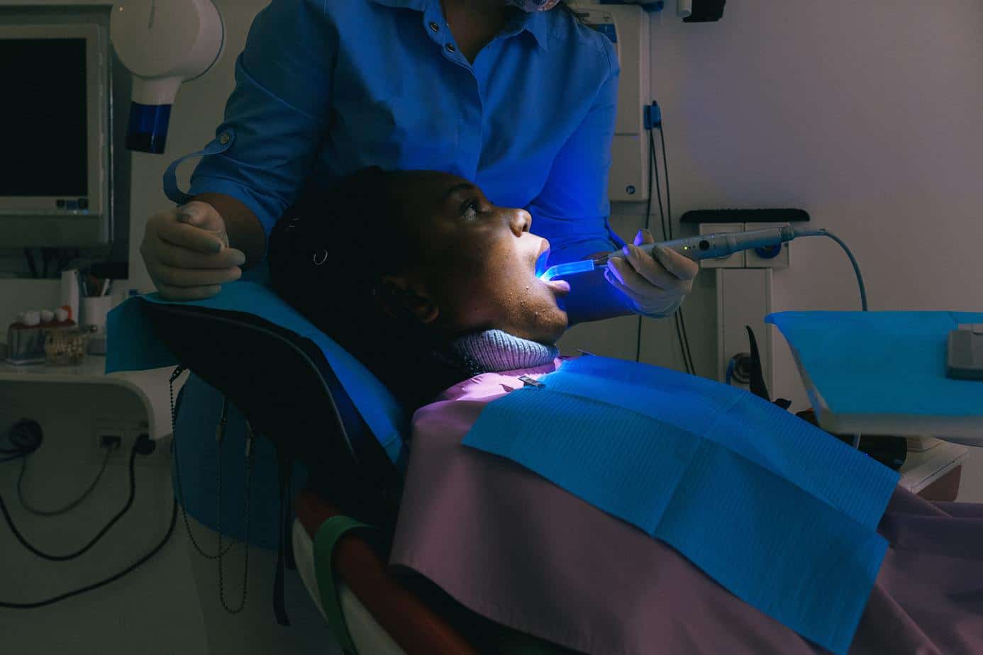 Co dają regularne wizyty u dentysty?